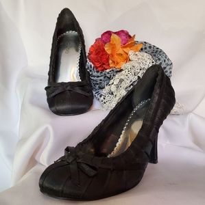 Pulse Black Satin Pumps
